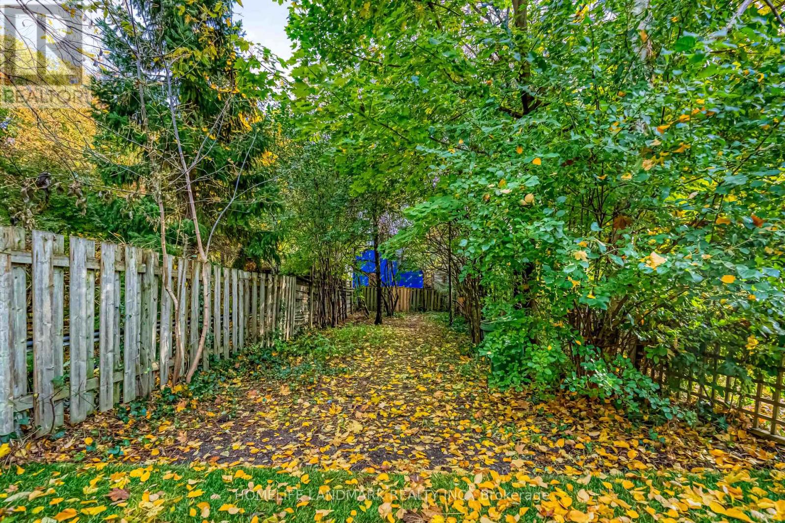 195 Albany Avenue, Toronto, Ontario  M5R 3C7 - Photo 49 - C12080283