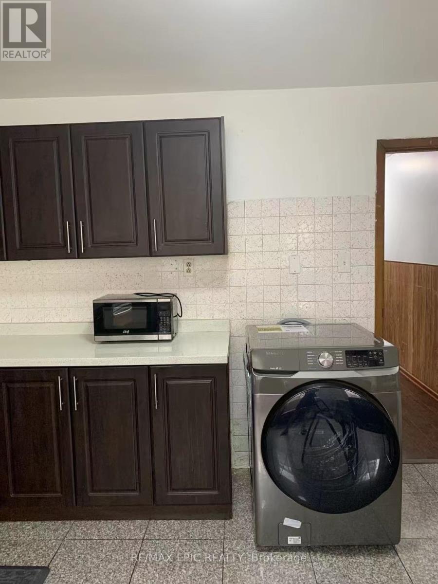 Main - 137 Markham Street, Toronto, Ontario  M6J 2G4 - Photo 6 - C12080287