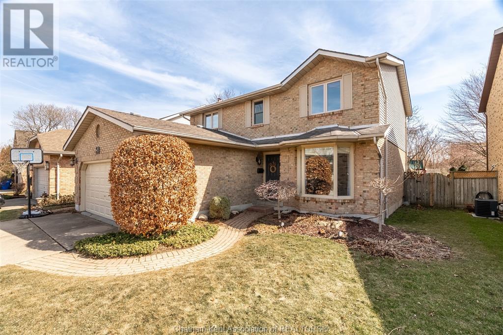 Property at 80 Hedge Maple Path image 2
