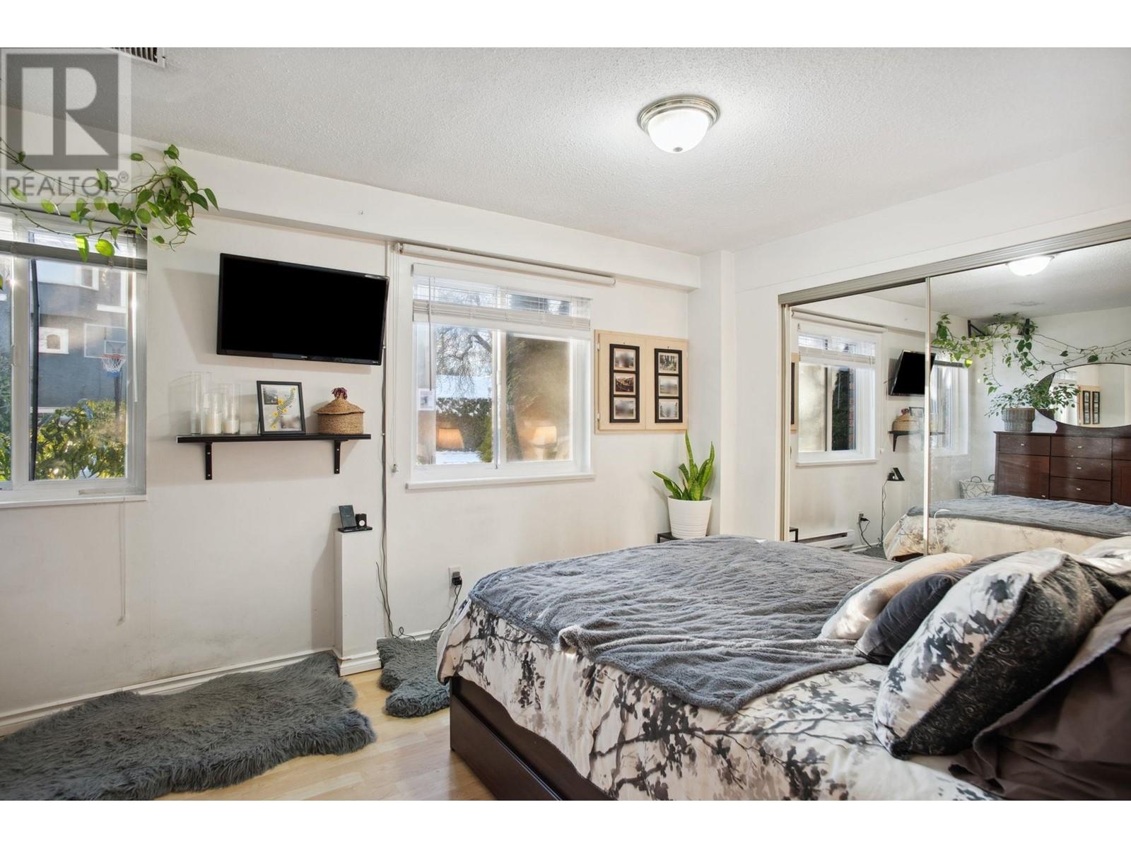 Listing Picture 34 of 39 : 3488 HIGHBURY STREET, Vancouver / 溫哥華 - 魯藝地產 Yvonne Lu Group - MLS Medallion Club Member