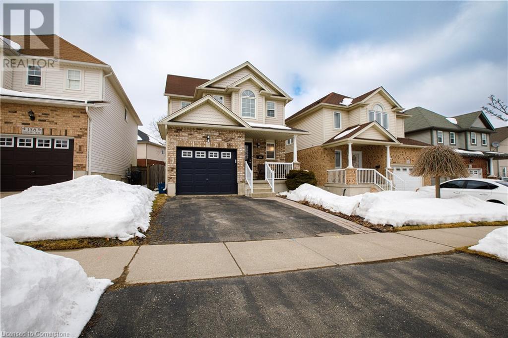 Property at 134 FOXGLOVE Crescent image 5