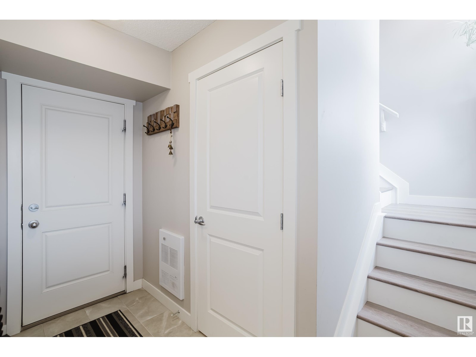 Property at #14 1530 Tamarack BV NW NW image 3