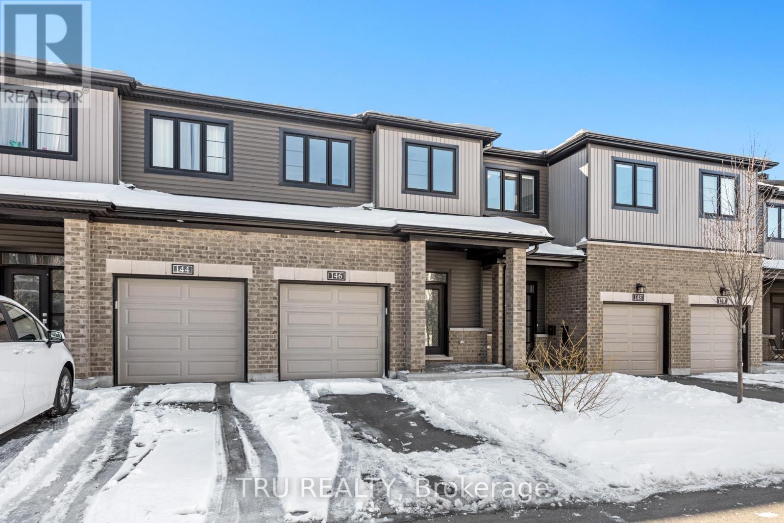 Property at 146 ATTWELL PRIVATE image 2