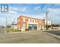 2 Erie STREET South, Merlin, Ontario