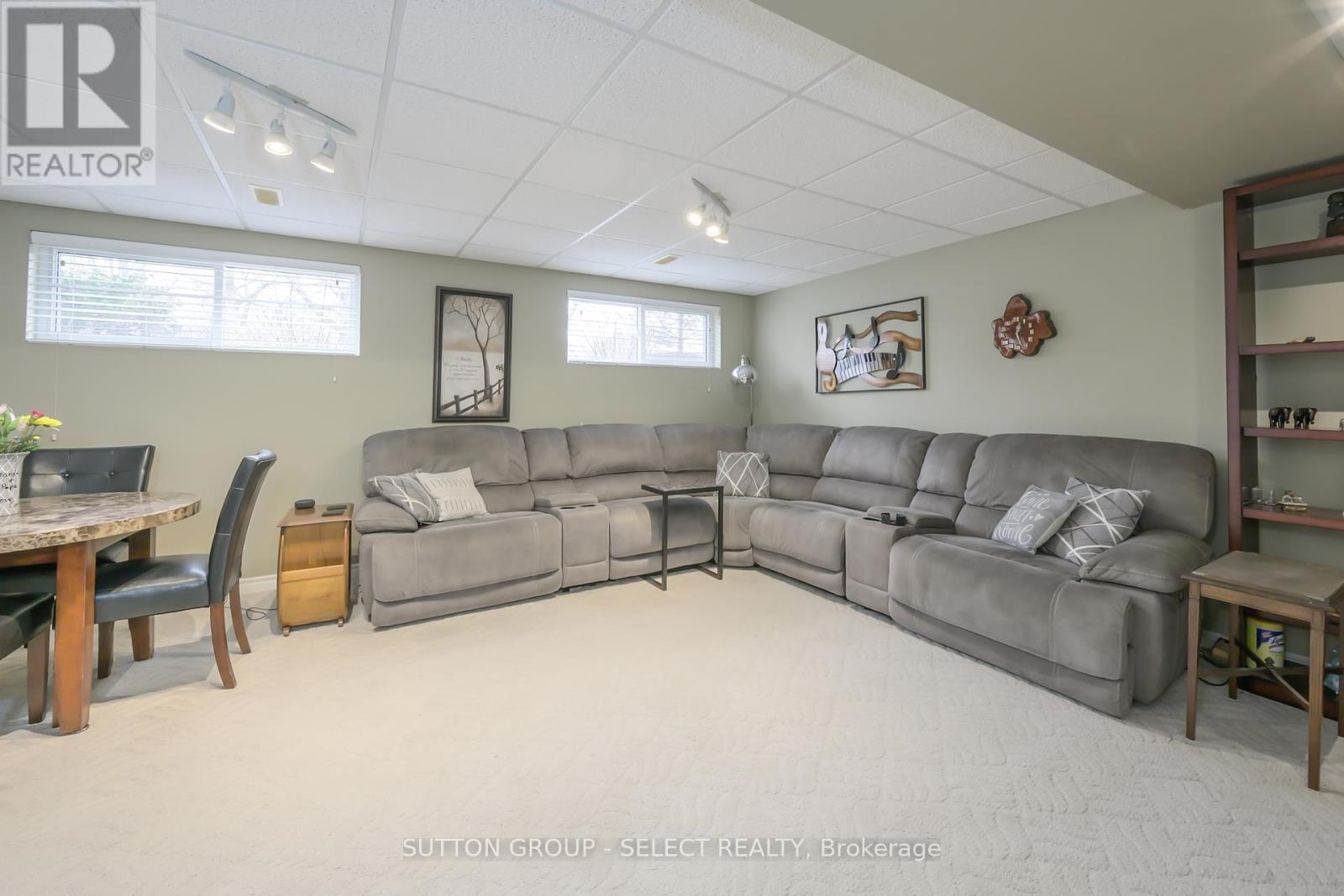 18 Tilipe Road, London East, Ontario  N5V 2X4 - Photo 24 - X12080371