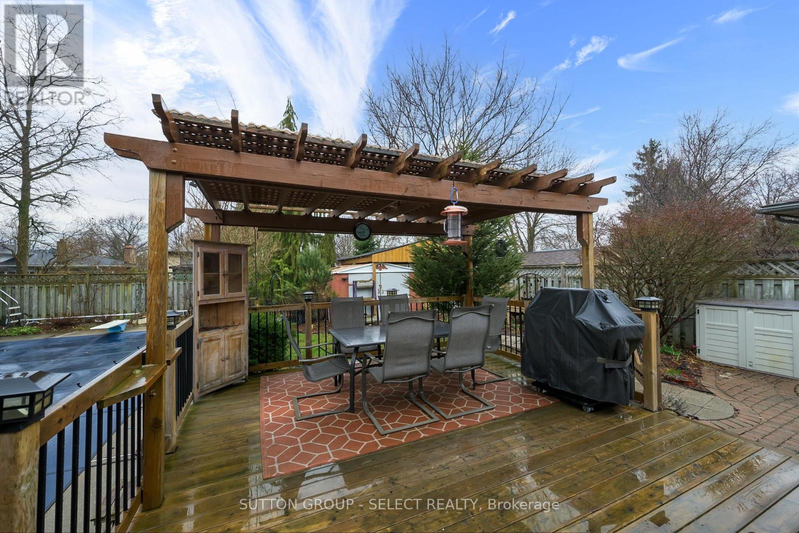 18 Tilipe Road, London East, Ontario  N5V 2X4 - Photo 30 - X12080371