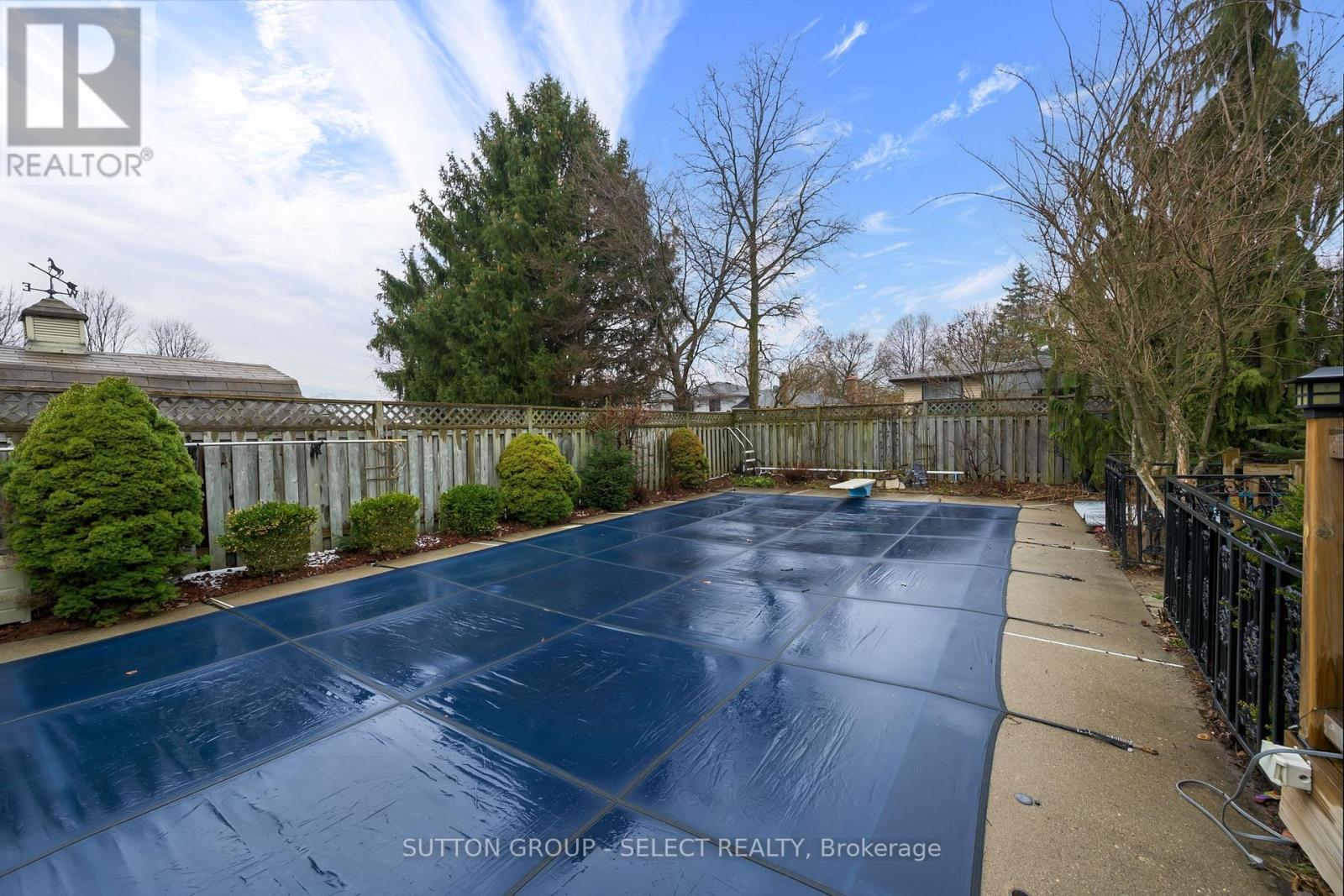 18 Tilipe Road, London East, Ontario  N5V 2X4 - Photo 32 - X12080371