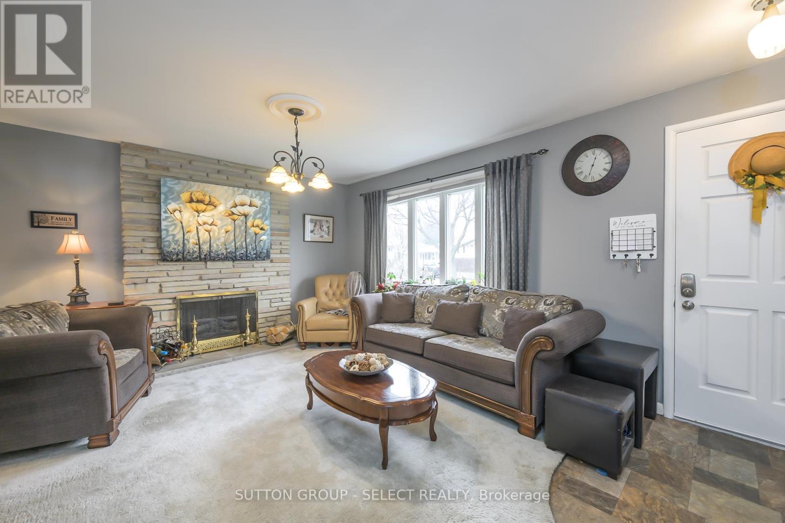 18 Tilipe Road, London East, Ontario  N5V 2X4 - Photo 7 - X12080371