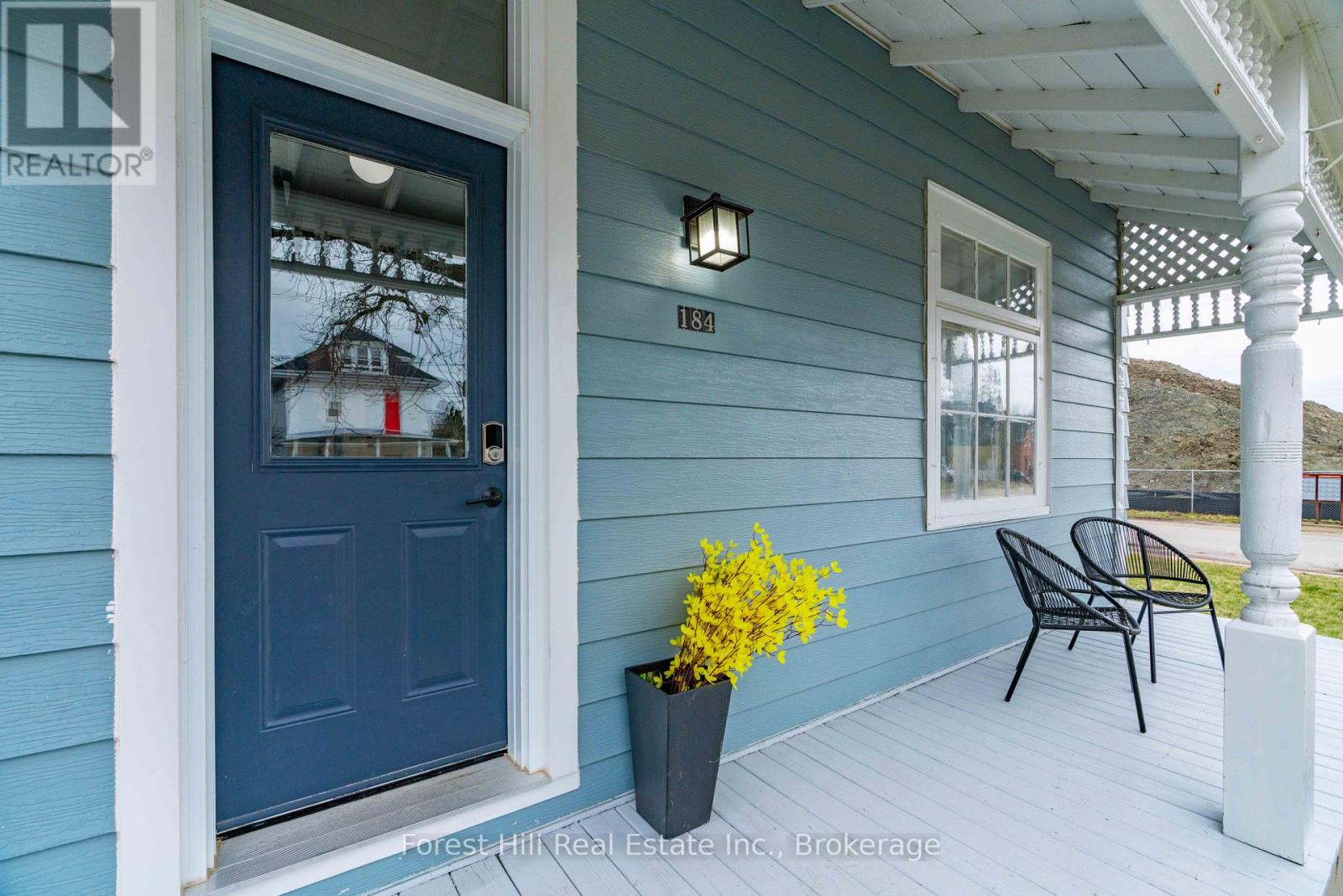 Property at 184 BOUCHER STREET E image 5