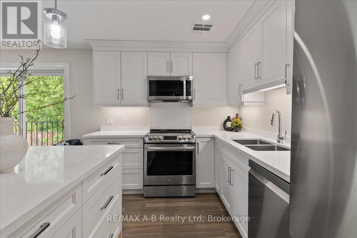 204 - 100 Gordon Street, Stratford, Ontario  N5A 7T8 - Photo 10 - X12080394