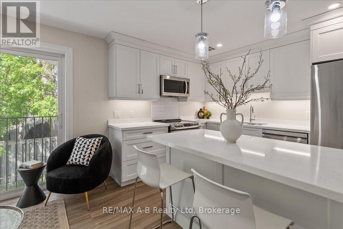 204 - 100 Gordon Street, Stratford, Ontario  N5A 7T8 - Photo 12 - X12080394