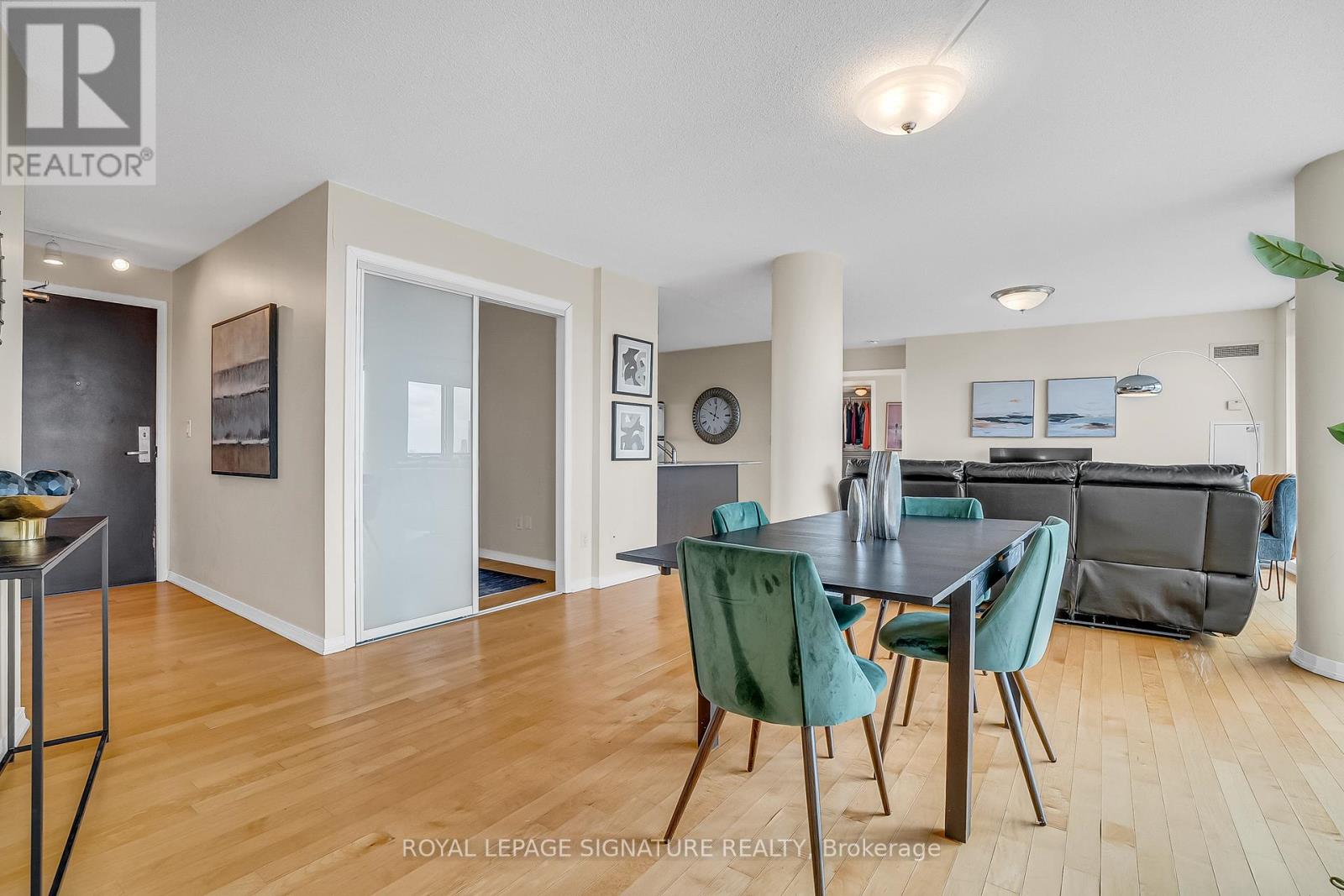 Ph305 - 18 Valley Woods Road, Toronto, Ontario  M3A 0A1 - Photo 8 - C12080354