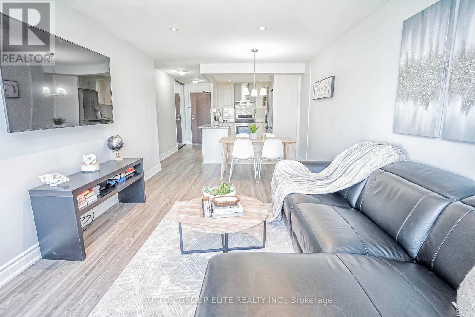Property at 1218 - 1485 LAKESHORE ROAD E image 1