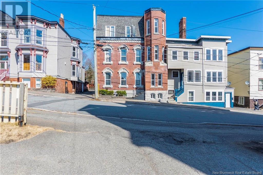 Property at 127 LEINSTER Street image 2