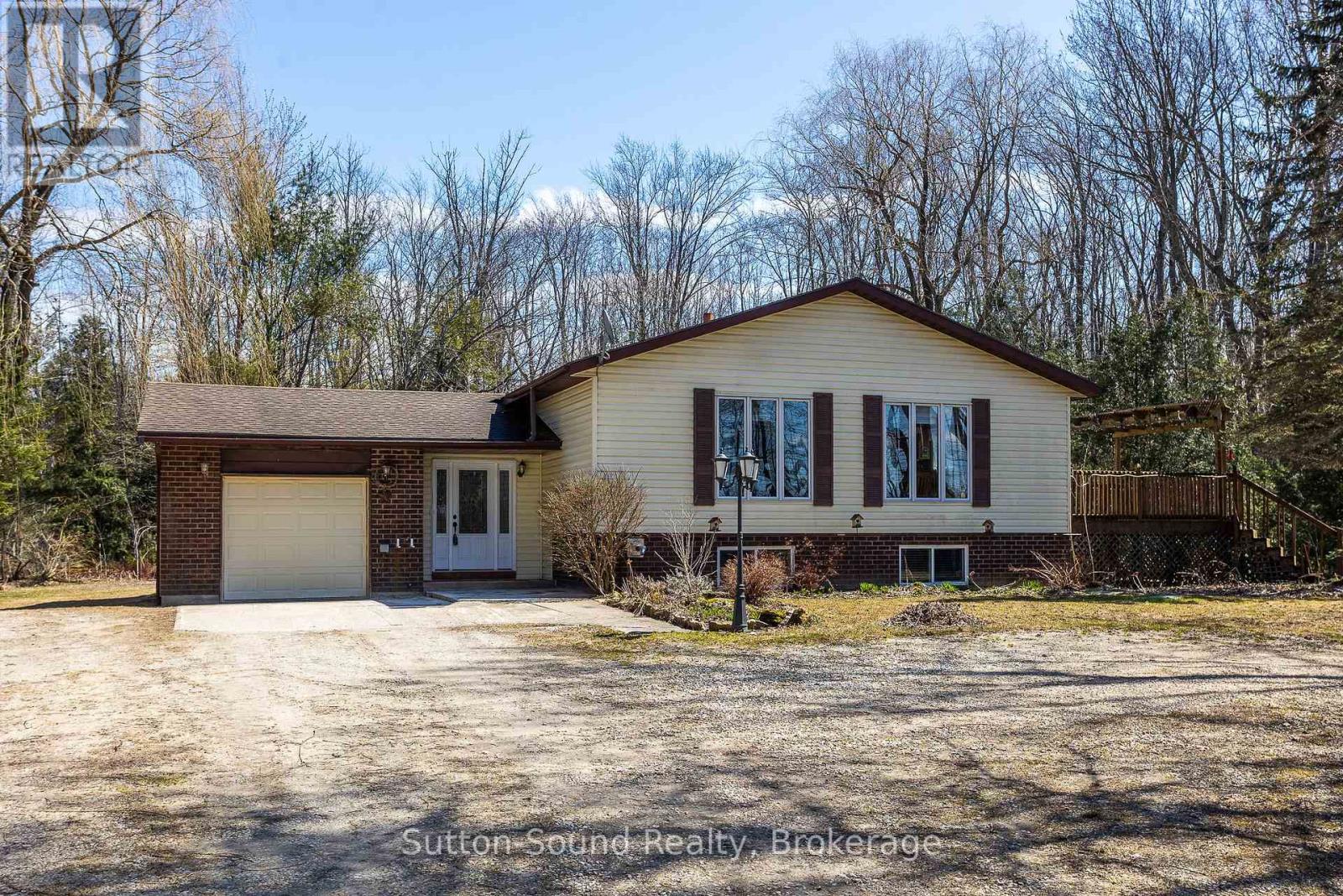 157527 6 Concession, Georgian Bluffs, Ontario  N4K 5N5 - Photo 2 - X12006766