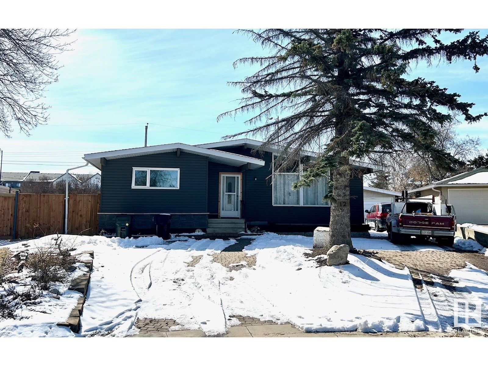 12 IVY CR, Sherwood Park, Alberta