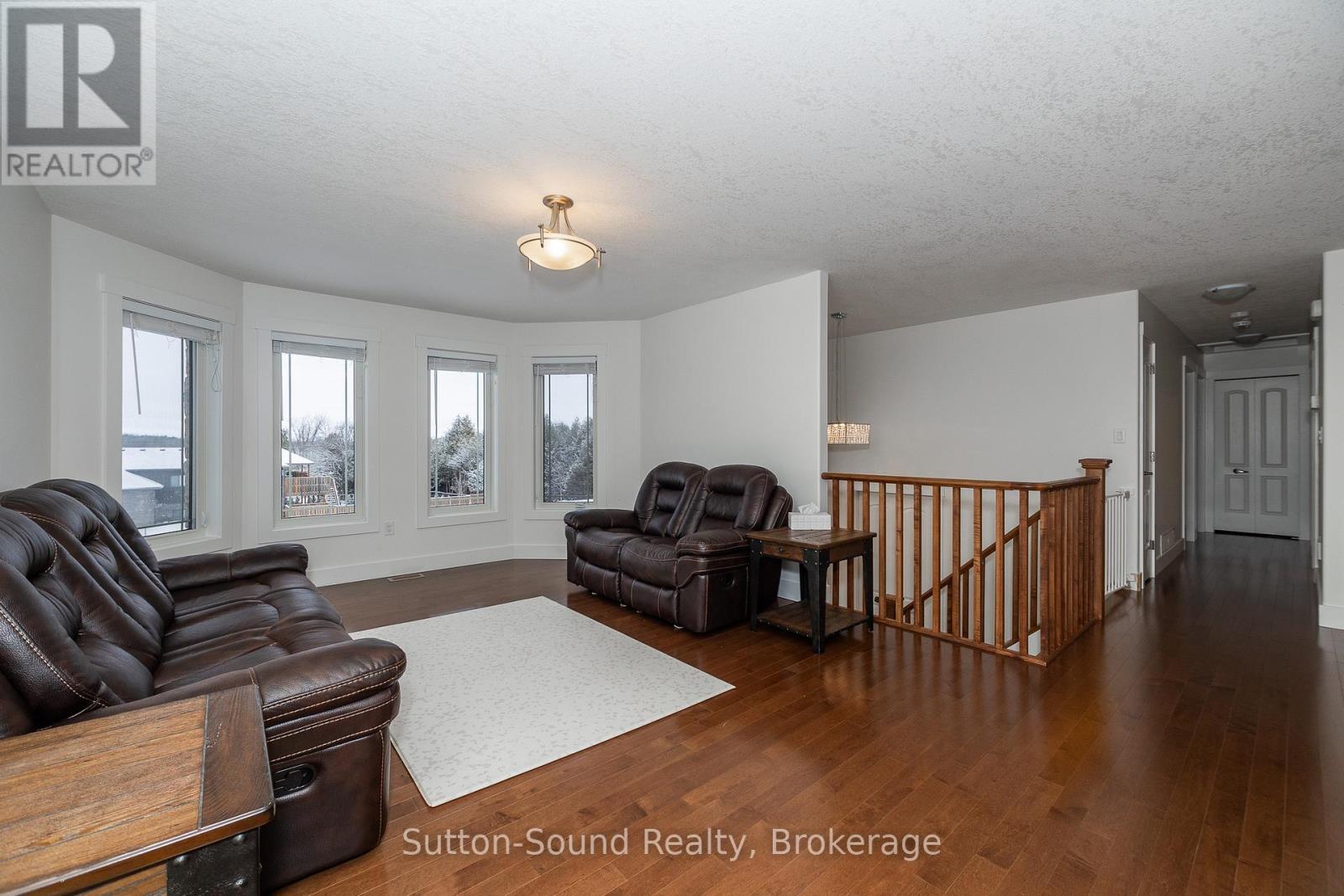 111 Donway Drive, Chatsworth, Ontario  N0H 1G0 - Photo 14 - X12039547