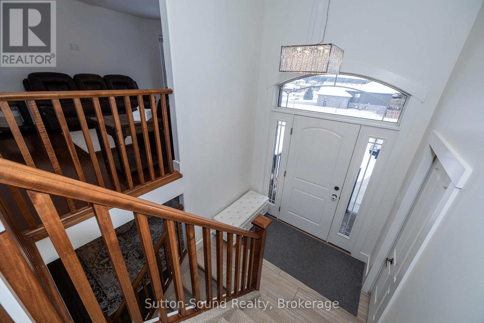 111 Donway Drive, Chatsworth, Ontario  N0H 1G0 - Photo 30 - X12039547