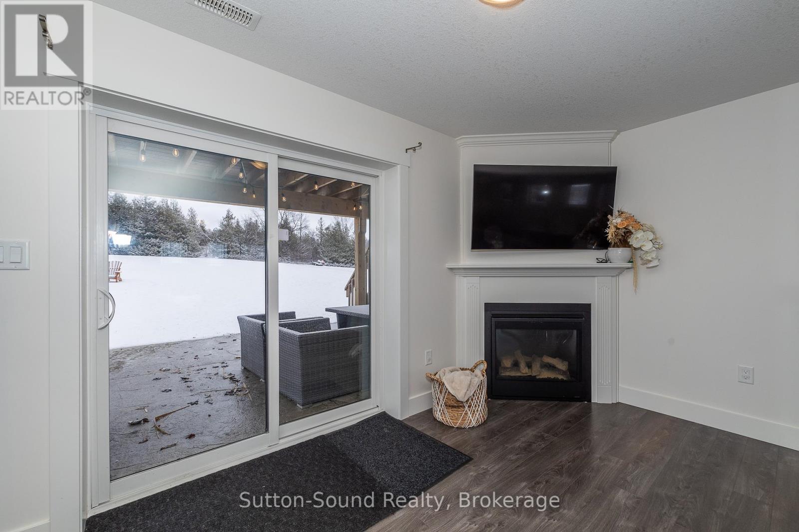 111 Donway Drive, Chatsworth, Ontario  N0H 1G0 - Photo 36 - X12039547