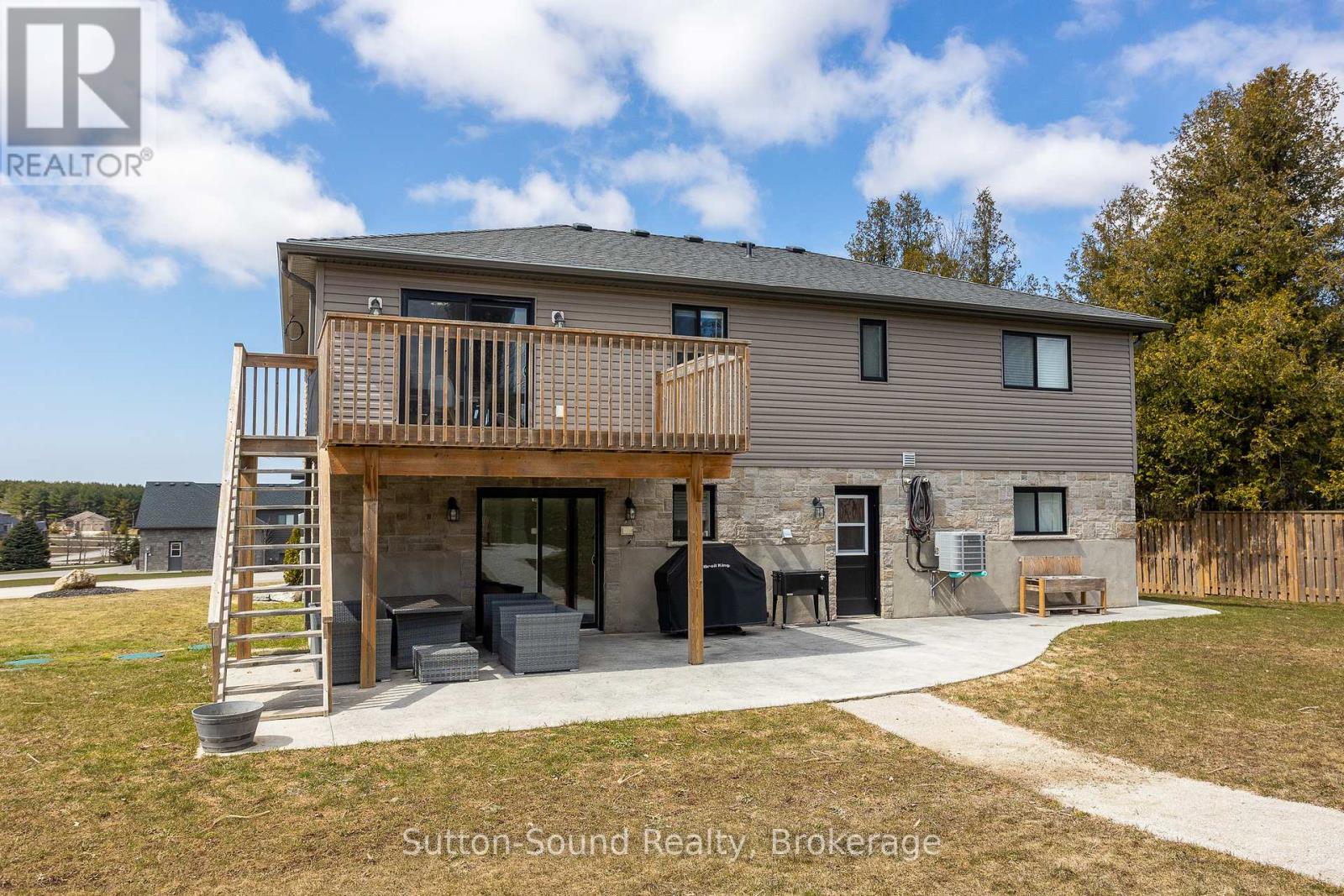 111 Donway Drive, Chatsworth, Ontario  N0H 1G0 - Photo 42 - X12039547