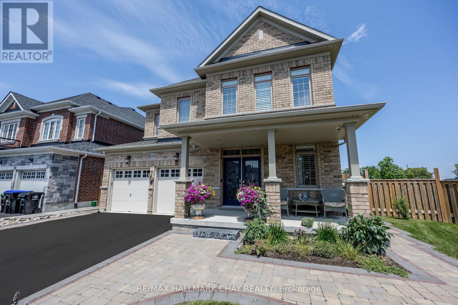 Property at 40 CAYTON CRESCENT image 3