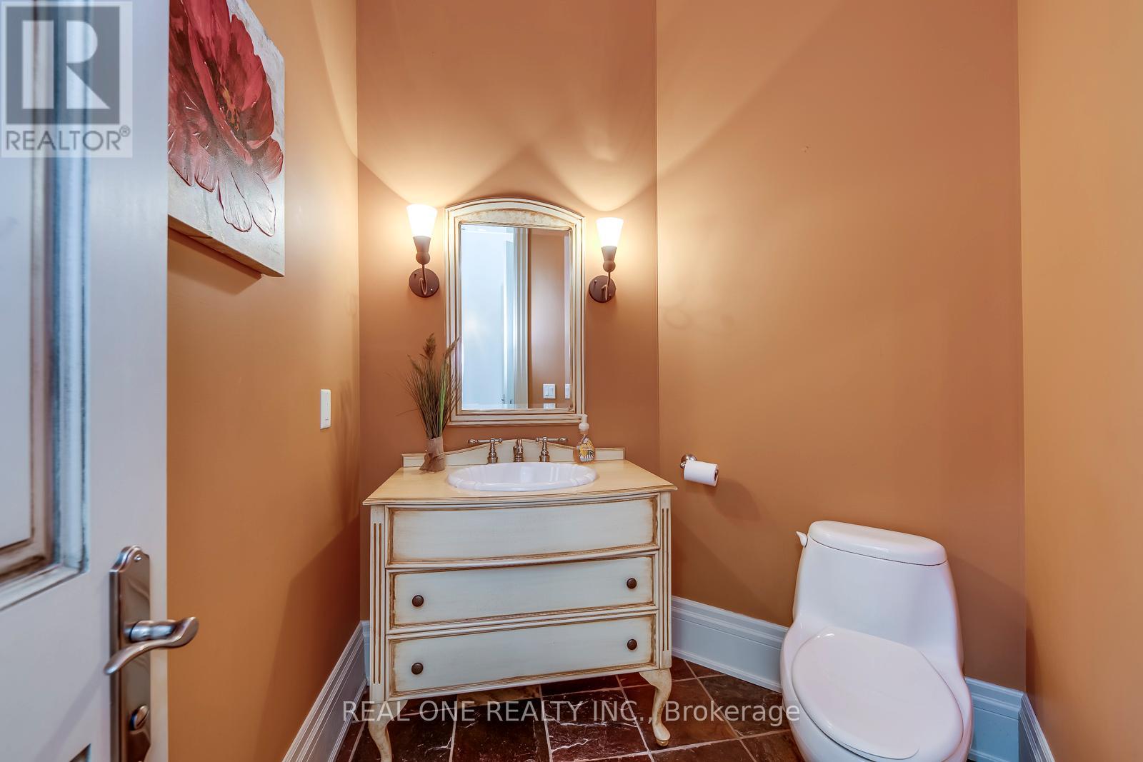 774 Terlin Boulevard, Mississauga, Ontario  L5H 1T2 - Photo 14 - W12080372