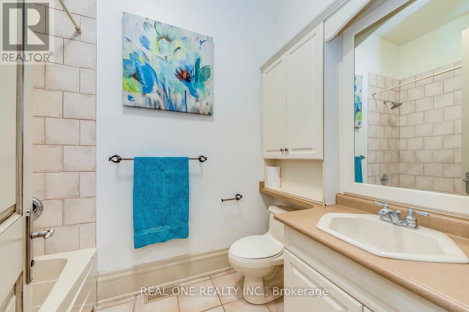 774 Terlin Boulevard, Mississauga, Ontario  L5H 1T2 - Photo 25 - W12080372