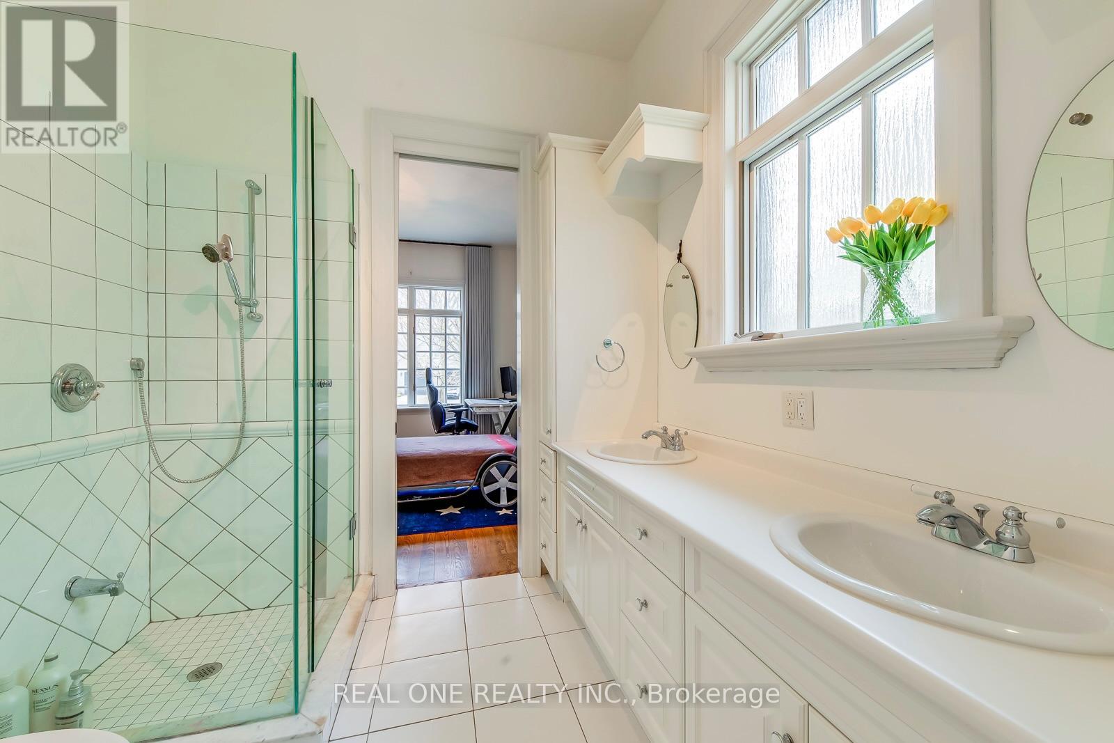 774 Terlin Boulevard, Mississauga, Ontario  L5H 1T2 - Photo 28 - W12080372