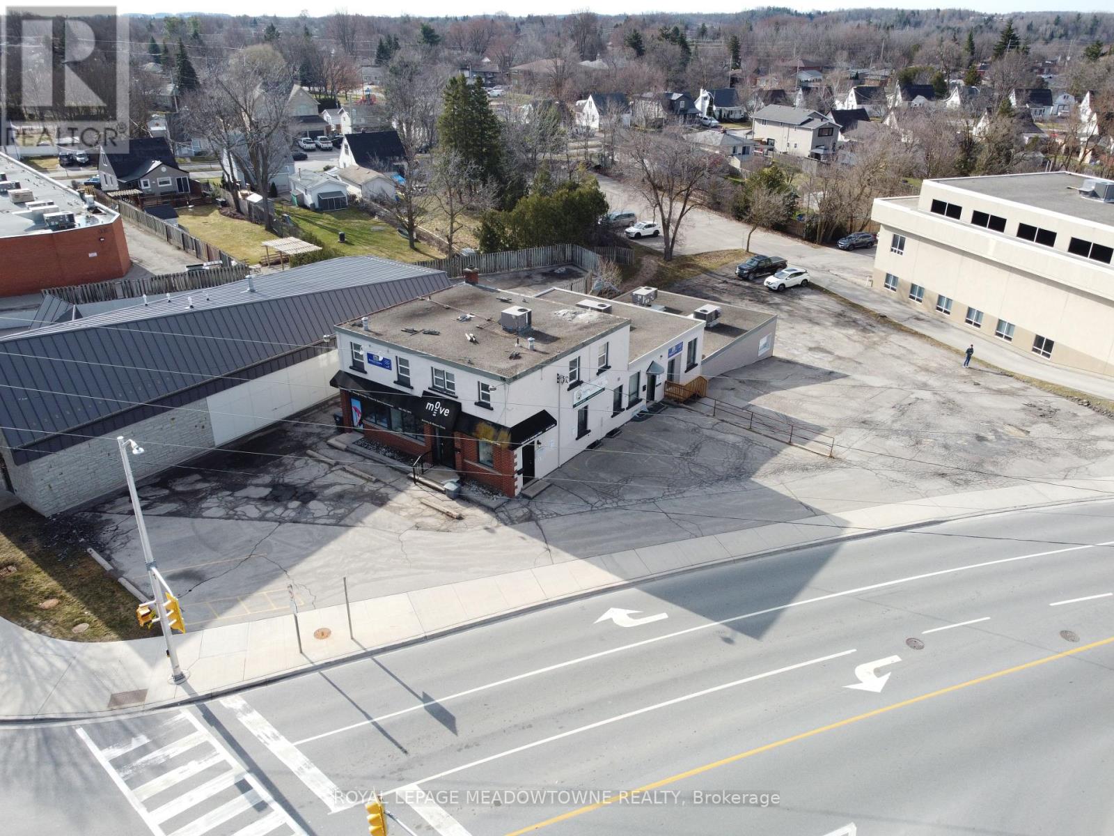 Property at 116 GUELPH STREET image 3