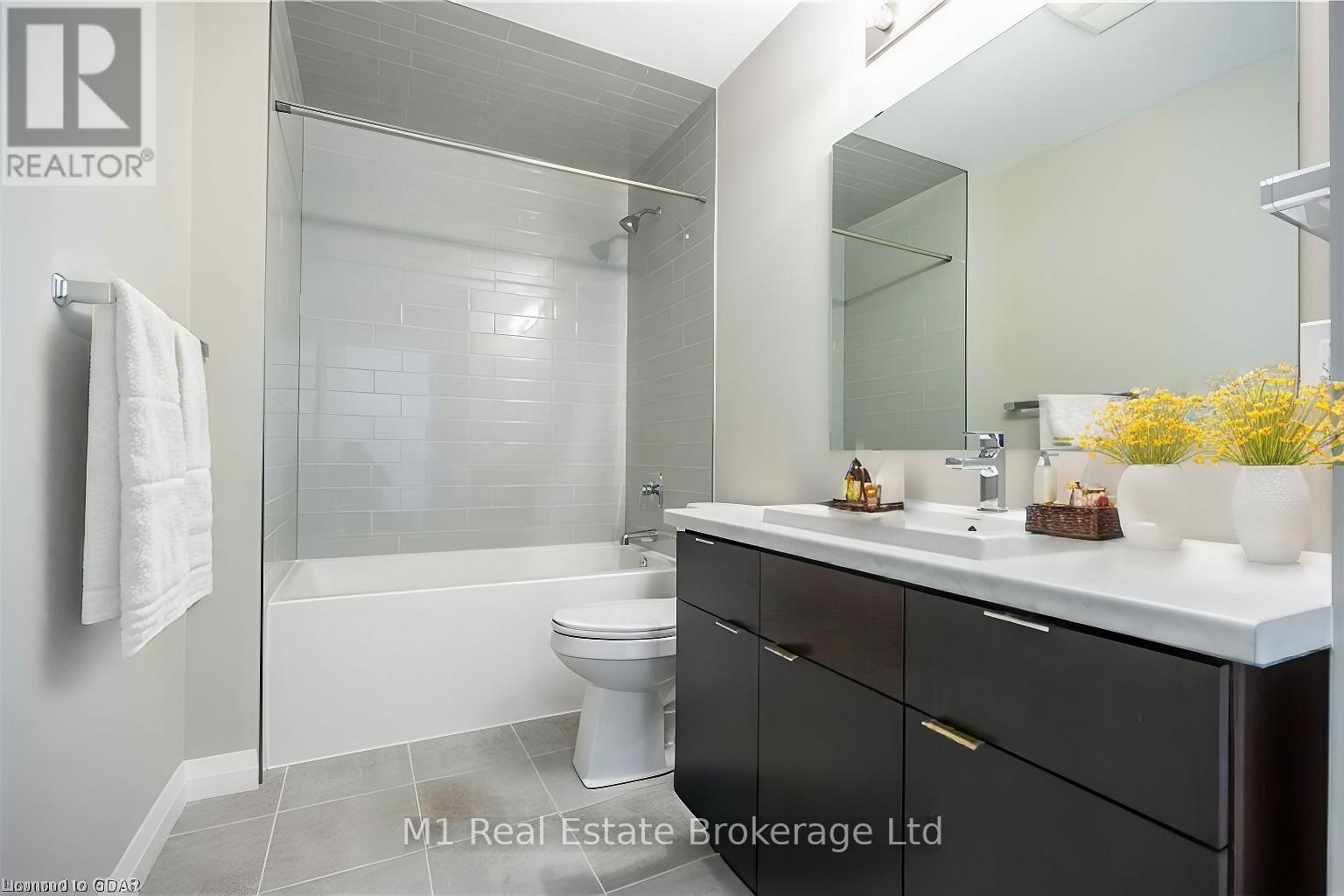 702 - 73 Arthur Street S, Guelph, Ontario  N1E 0S6 - Photo 9 - X12080404
