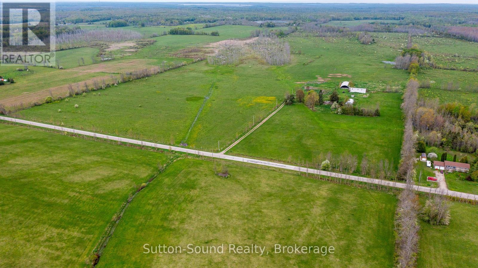 179 Berford Lake Road, South Bruce Peninsula, Ontario  N0H 2T0 - Photo 12 - X12080410