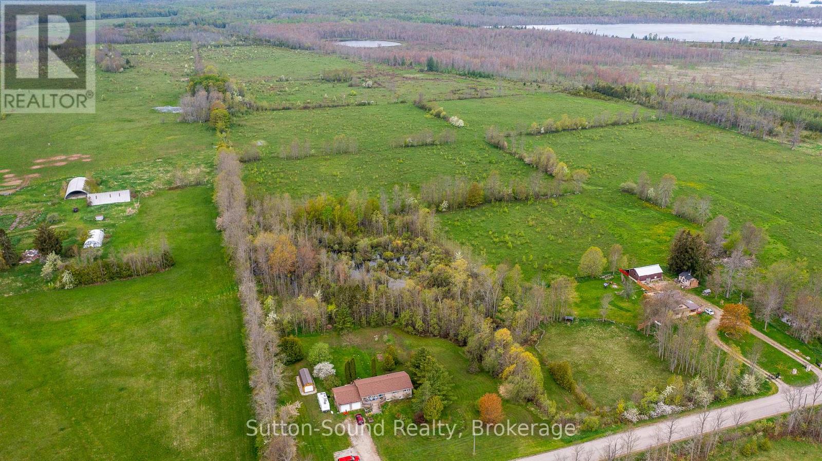 179 Berford Lake Road, South Bruce Peninsula, Ontario  N0H 2T0 - Photo 13 - X12080410