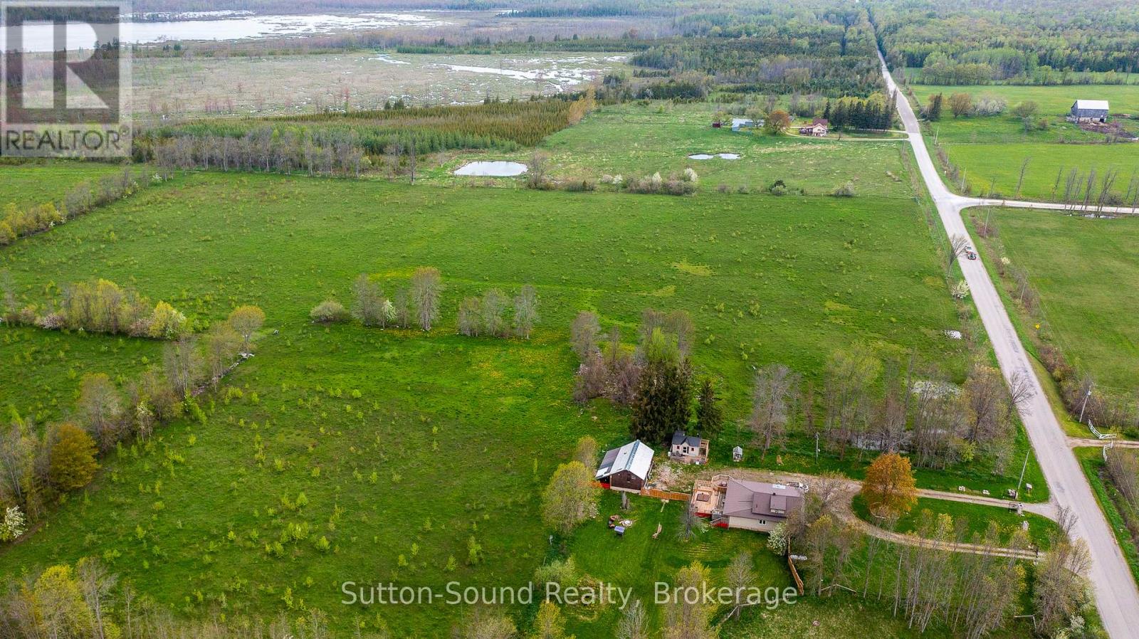 179 Berford Lake Road, South Bruce Peninsula, Ontario  N0H 2T0 - Photo 15 - X12080410