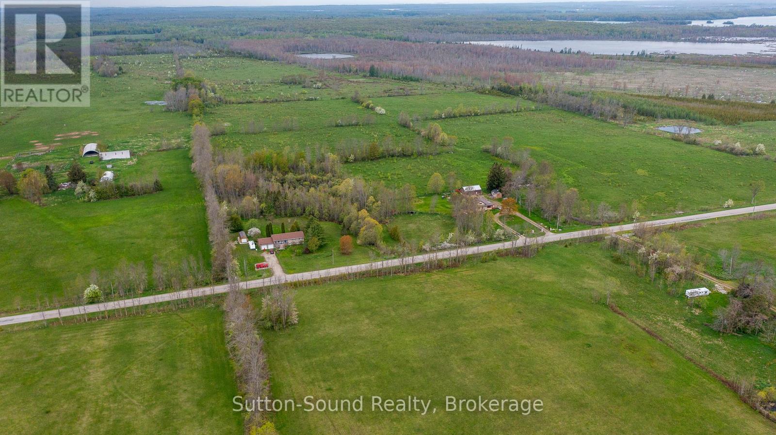 179 Berford Lake Road, South Bruce Peninsula, Ontario  N0H 2T0 - Photo 16 - X12080410