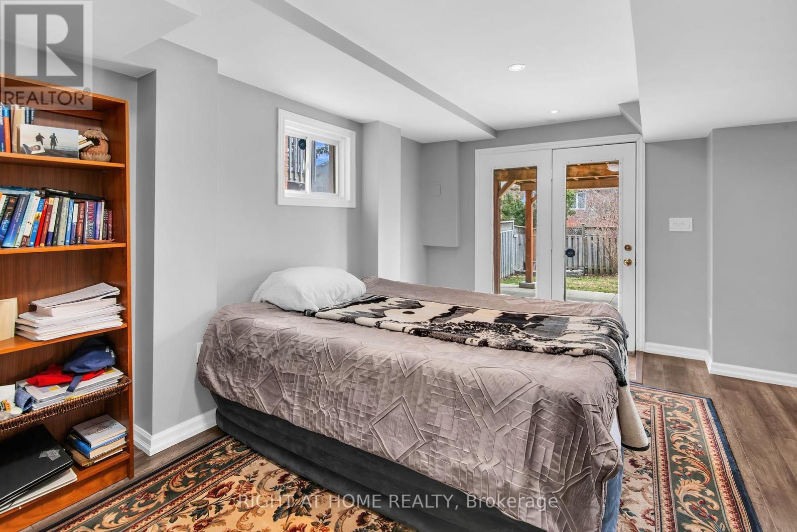 404 Hewitt Circle, Newmarket, Ontario  L3X 2L8 - Photo 44 - N12080403