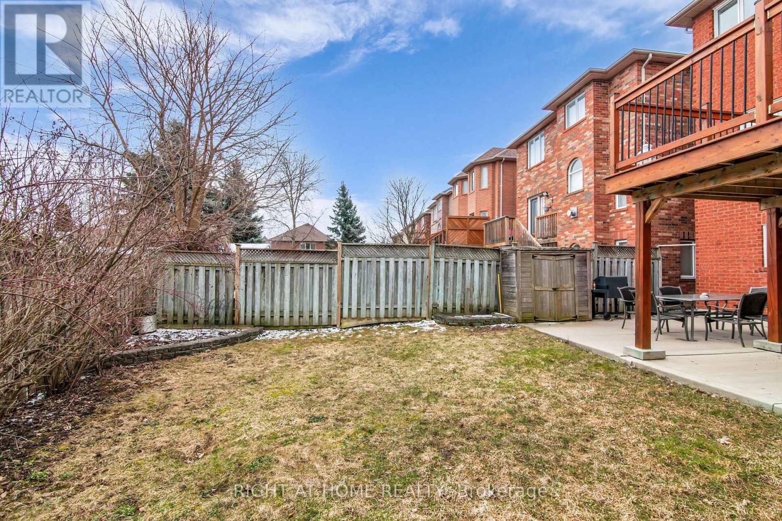 404 Hewitt Circle, Newmarket, Ontario  L3X 2L8 - Photo 48 - N12080403