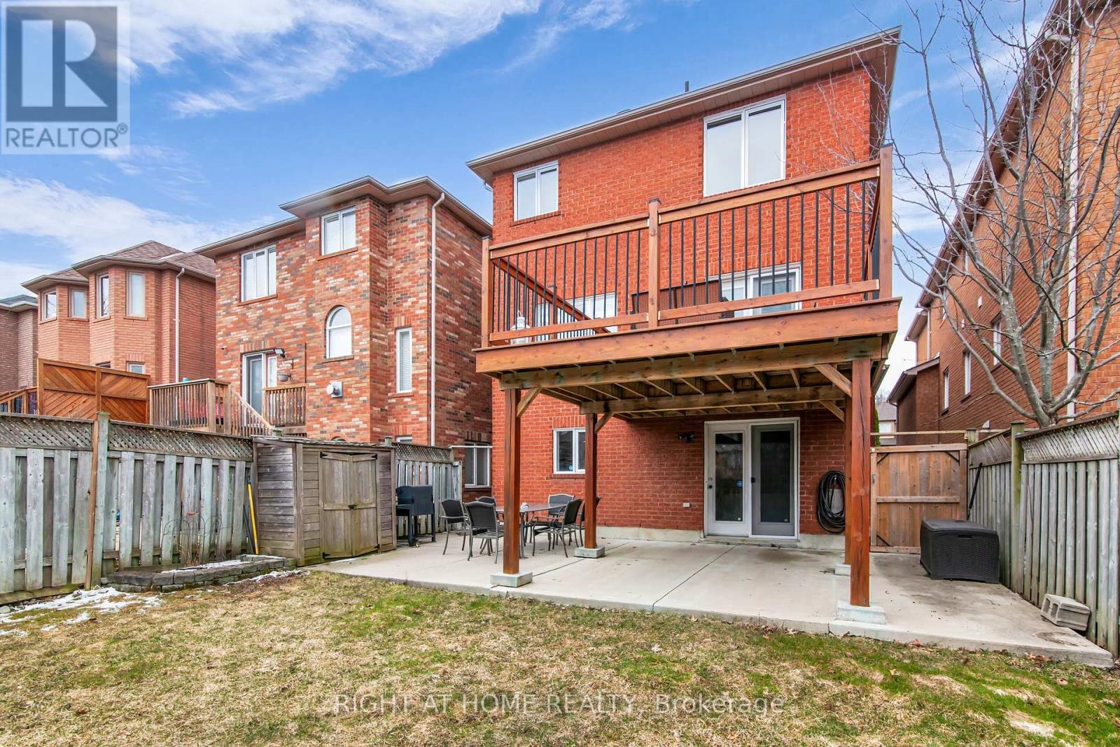 404 Hewitt Circle, Newmarket, Ontario  L3X 2L8 - Photo 49 - N12080403