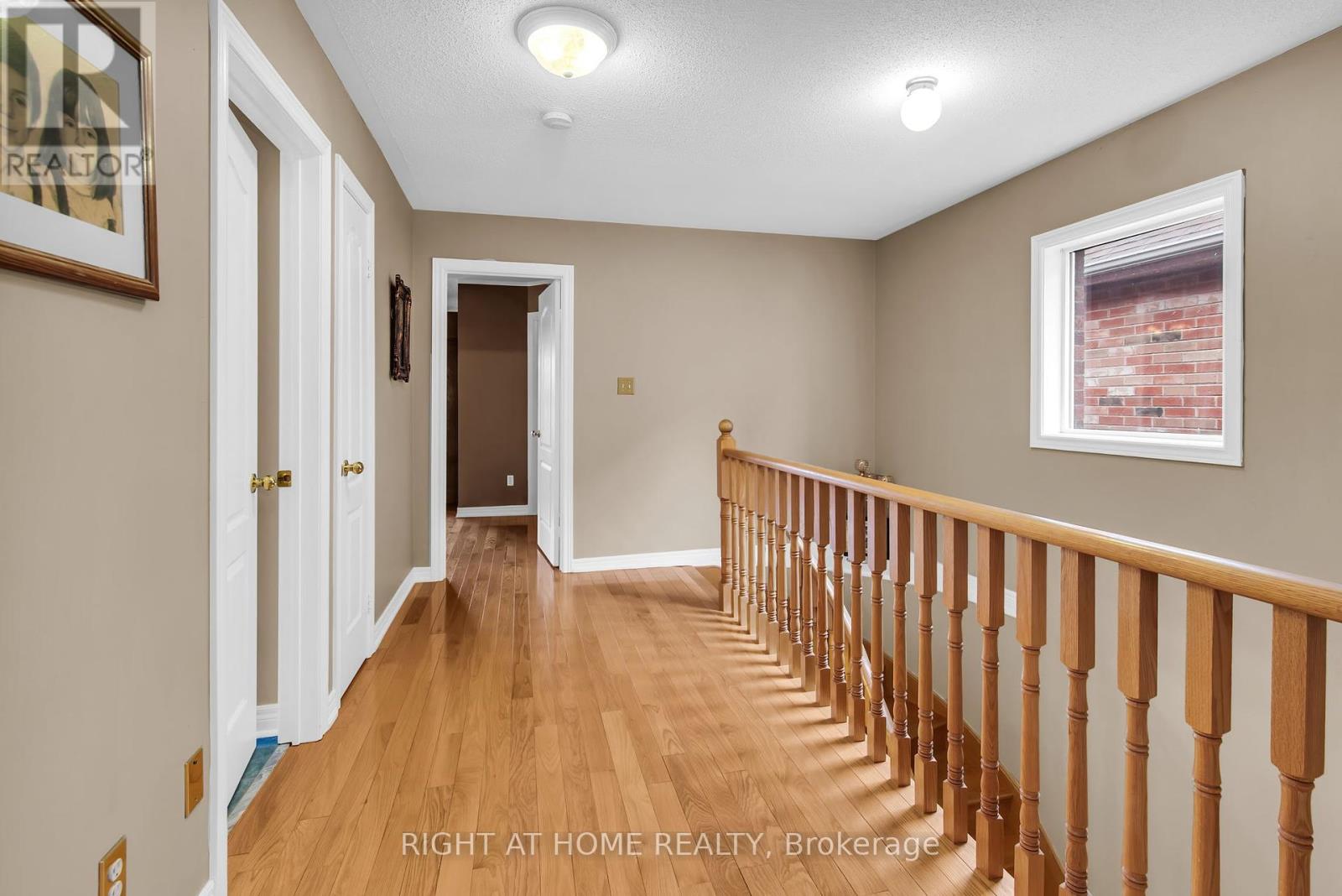 404 Hewitt Circle, Newmarket, Ontario  L3X 2L8 - Photo 37 - N12080403