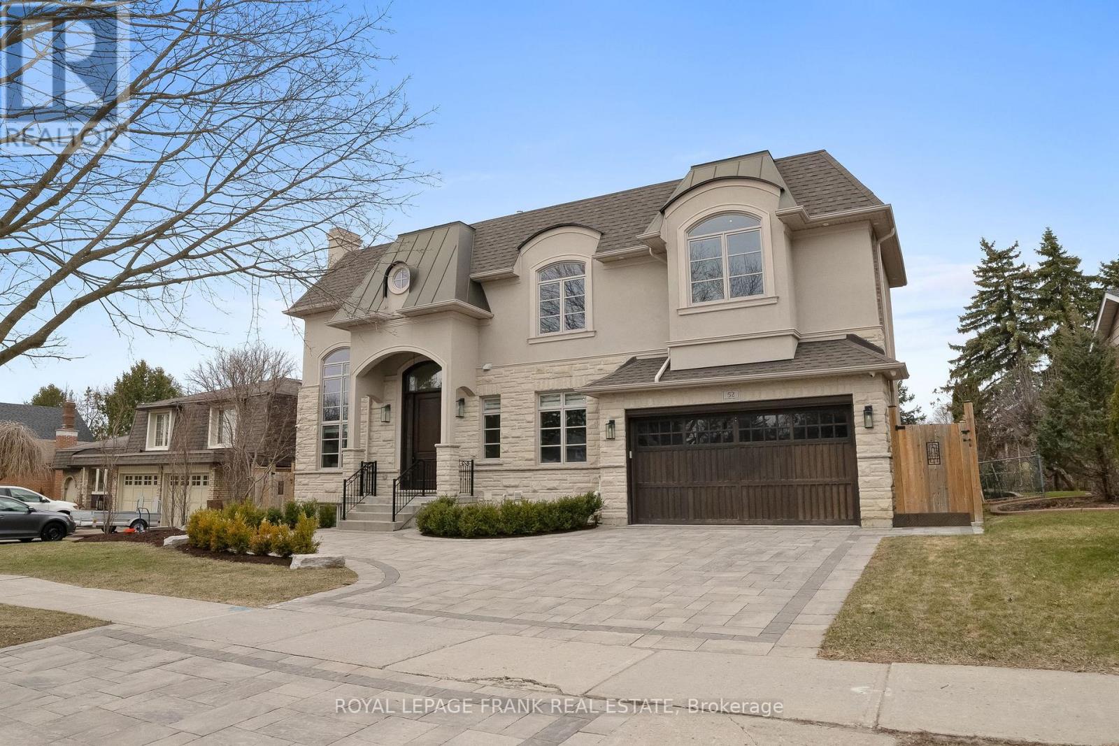 Property at 52 WOOTTEN WAY N image 3