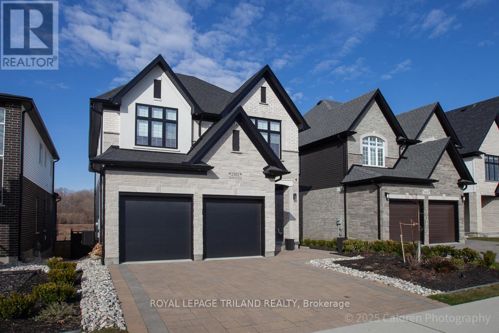 2901 Heardcreek Trail