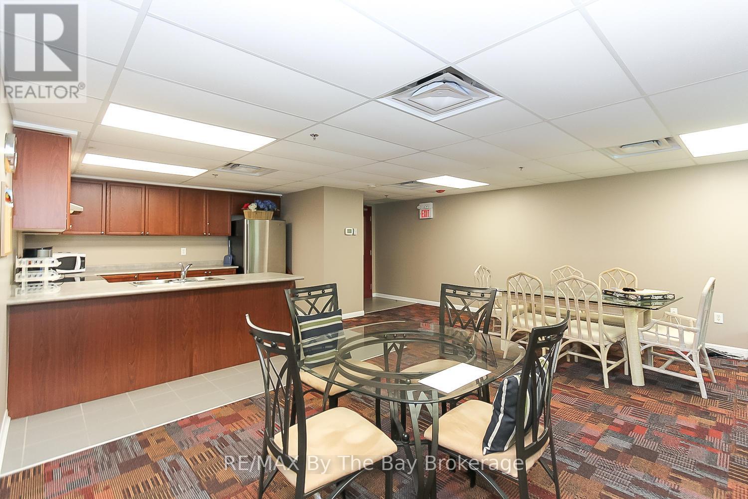 211 - 16 Westbury Road, Wasaga Beach, Ontario  L9Z 0B8 - Photo 26 - S12080437