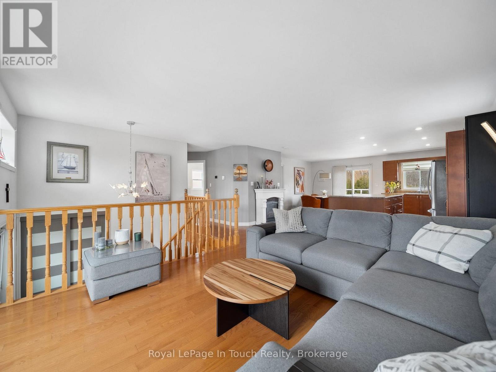 Property at 29 DUFFY DRIVE image 3