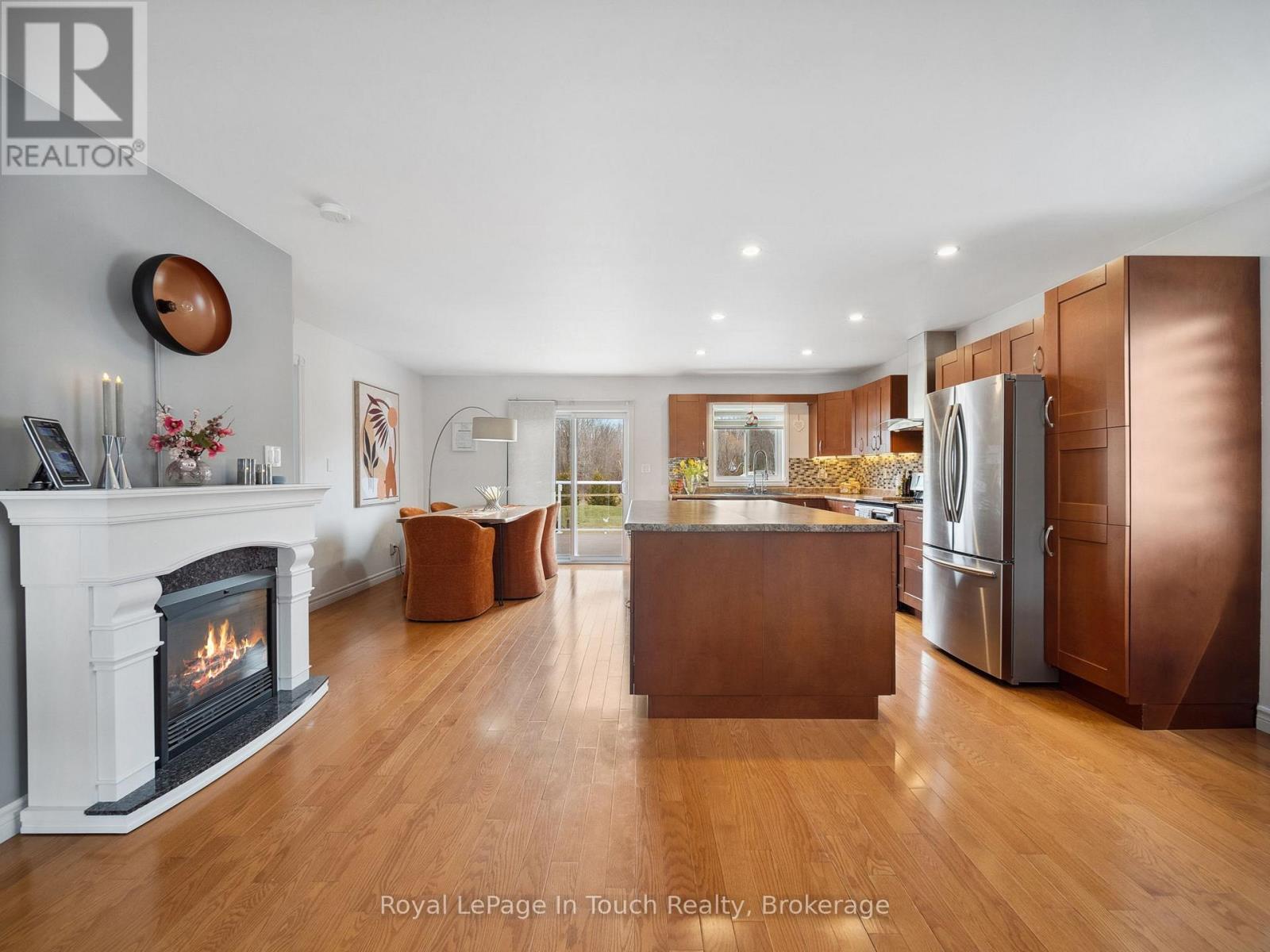 Property at 29 DUFFY DRIVE image 4