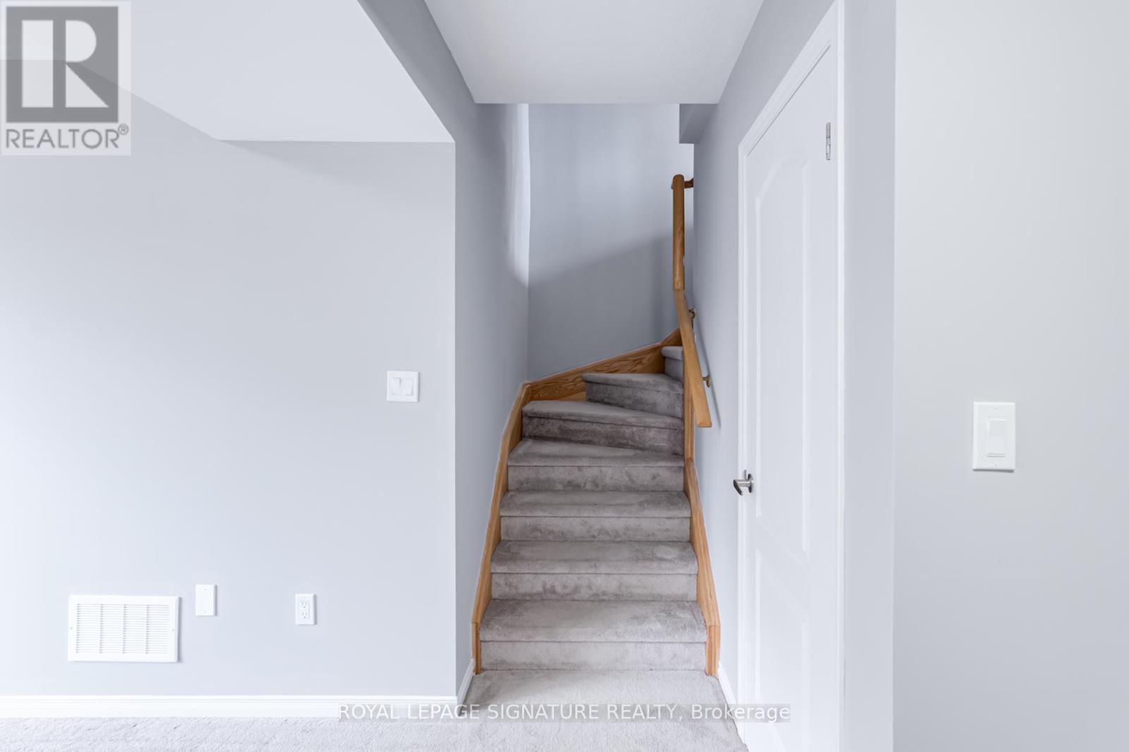 1464 Grand Prairie Path, Oshawa, Ontario  L1K 3G1 - Photo 10 - E12071374