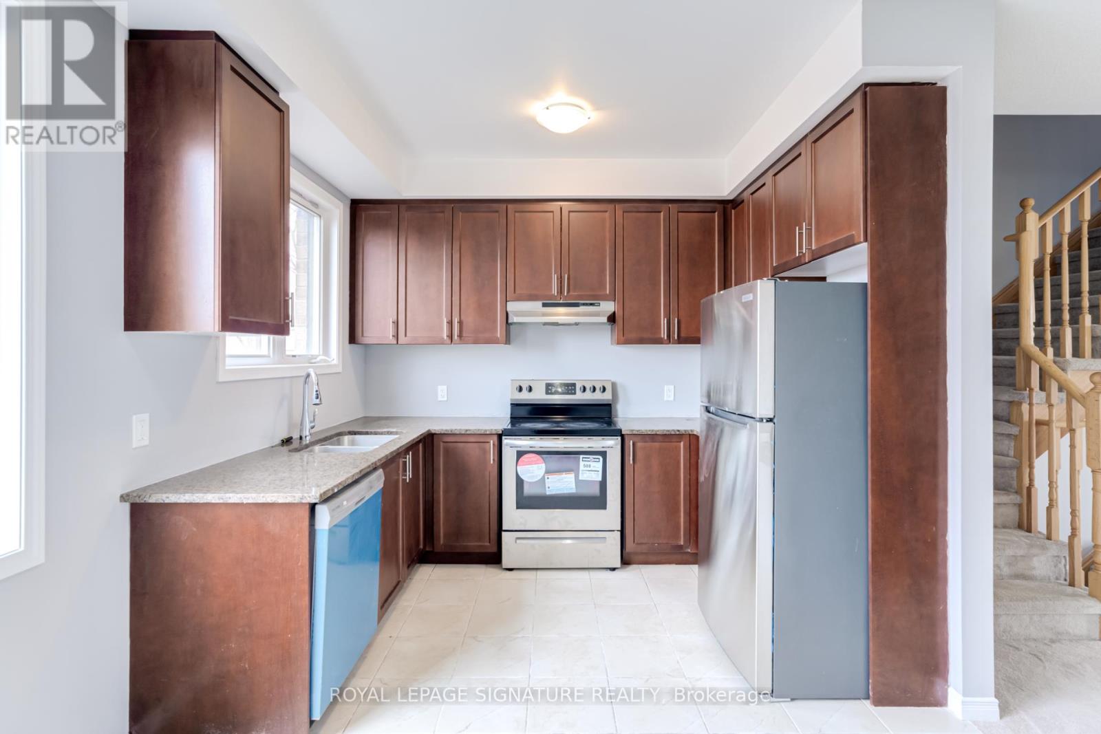 1464 Grand Prairie Path, Oshawa, Ontario  L1K 3G1 - Photo 21 - E12071374