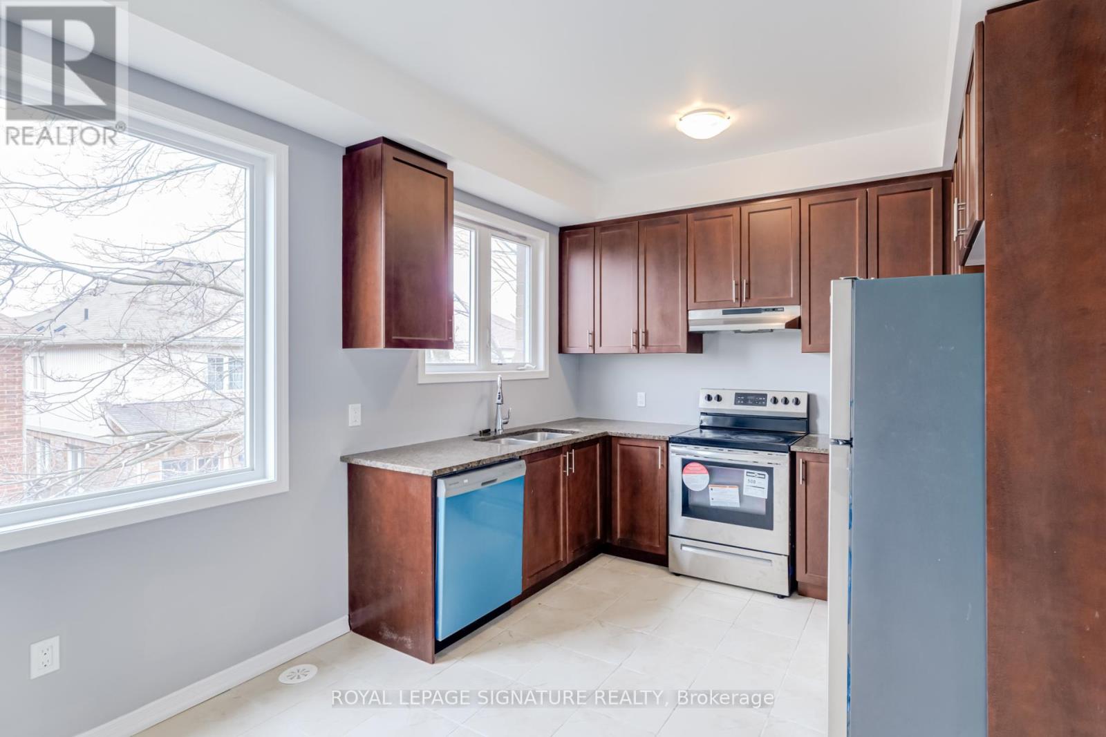 1464 Grand Prairie Path, Oshawa, Ontario  L1K 3G1 - Photo 24 - E12071374