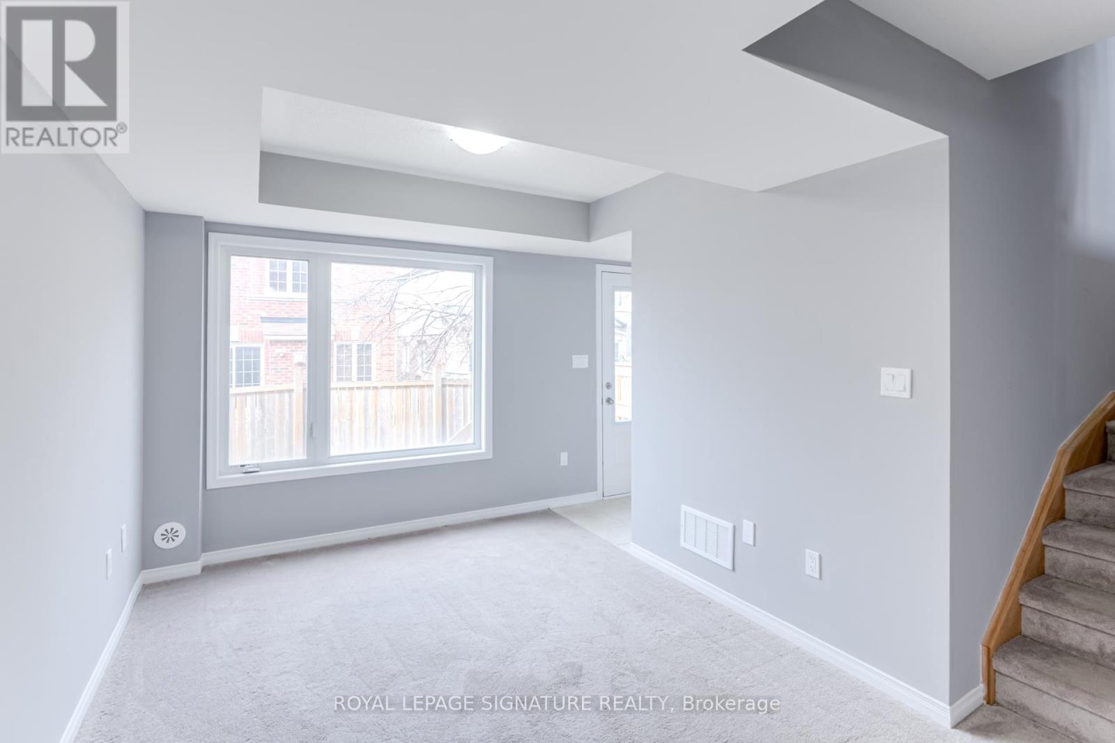 1464 Grand Prairie Path, Oshawa, Ontario  L1K 3G1 - Photo 6 - E12071374