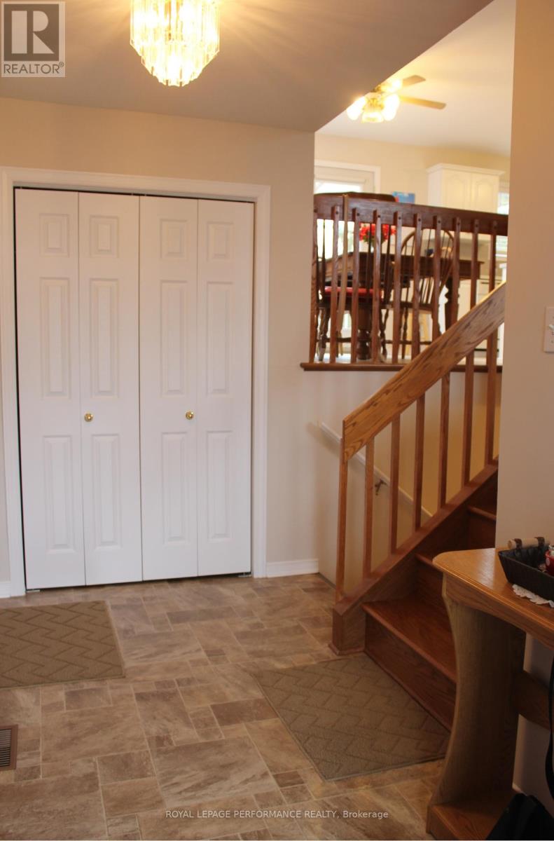 Property at 6818 RIVERVIEW DRIVE image 3