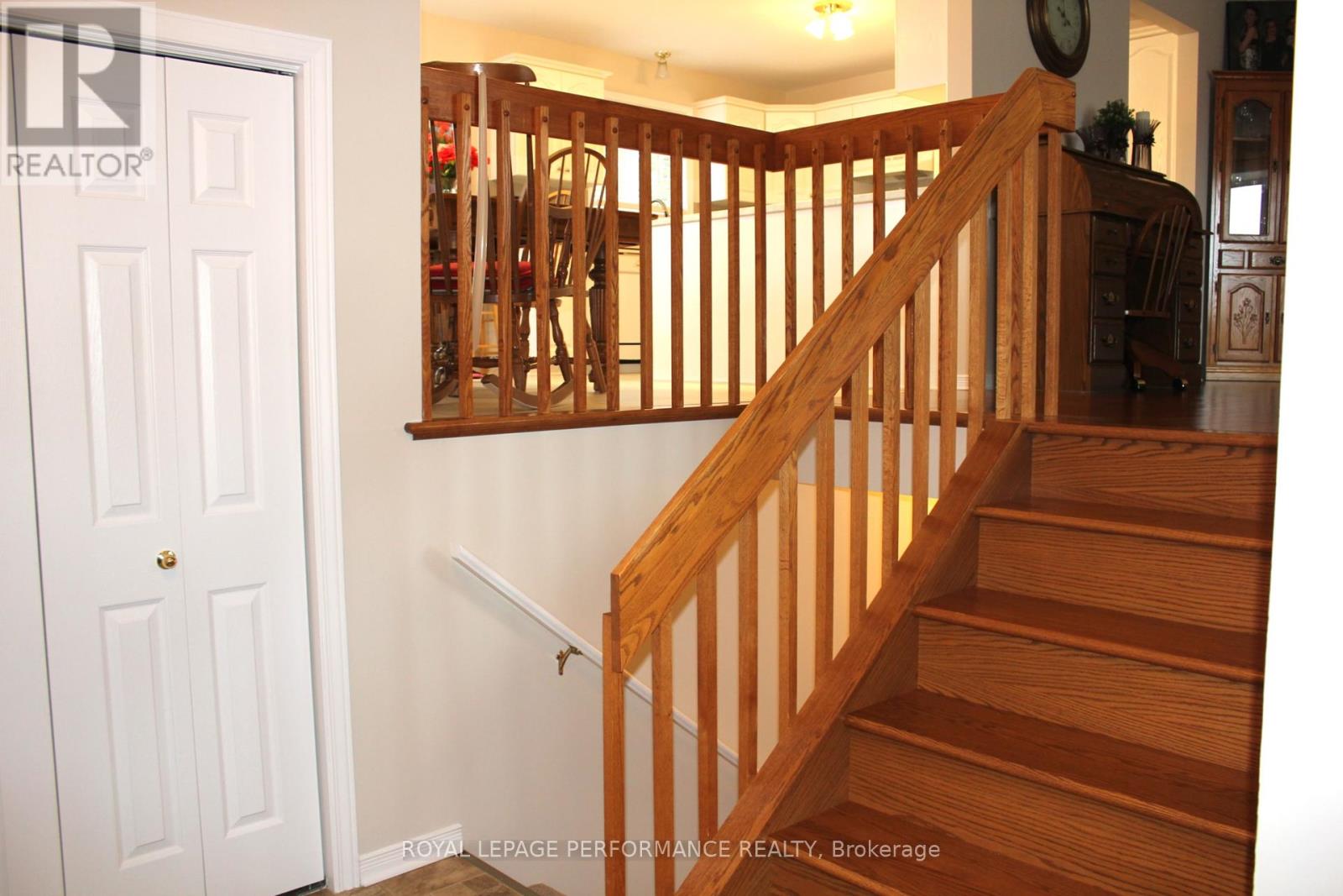 Property at 6818 RIVERVIEW DRIVE image 4
