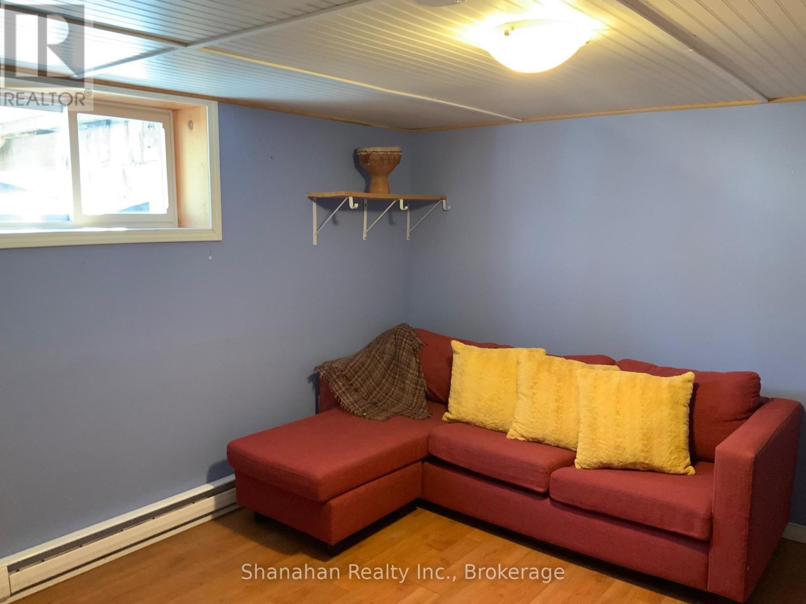 46 Maple Golf Crescent, Northern Bruce Peninsula, Ontario  N0H 2R0 - Photo 29 - X12055599